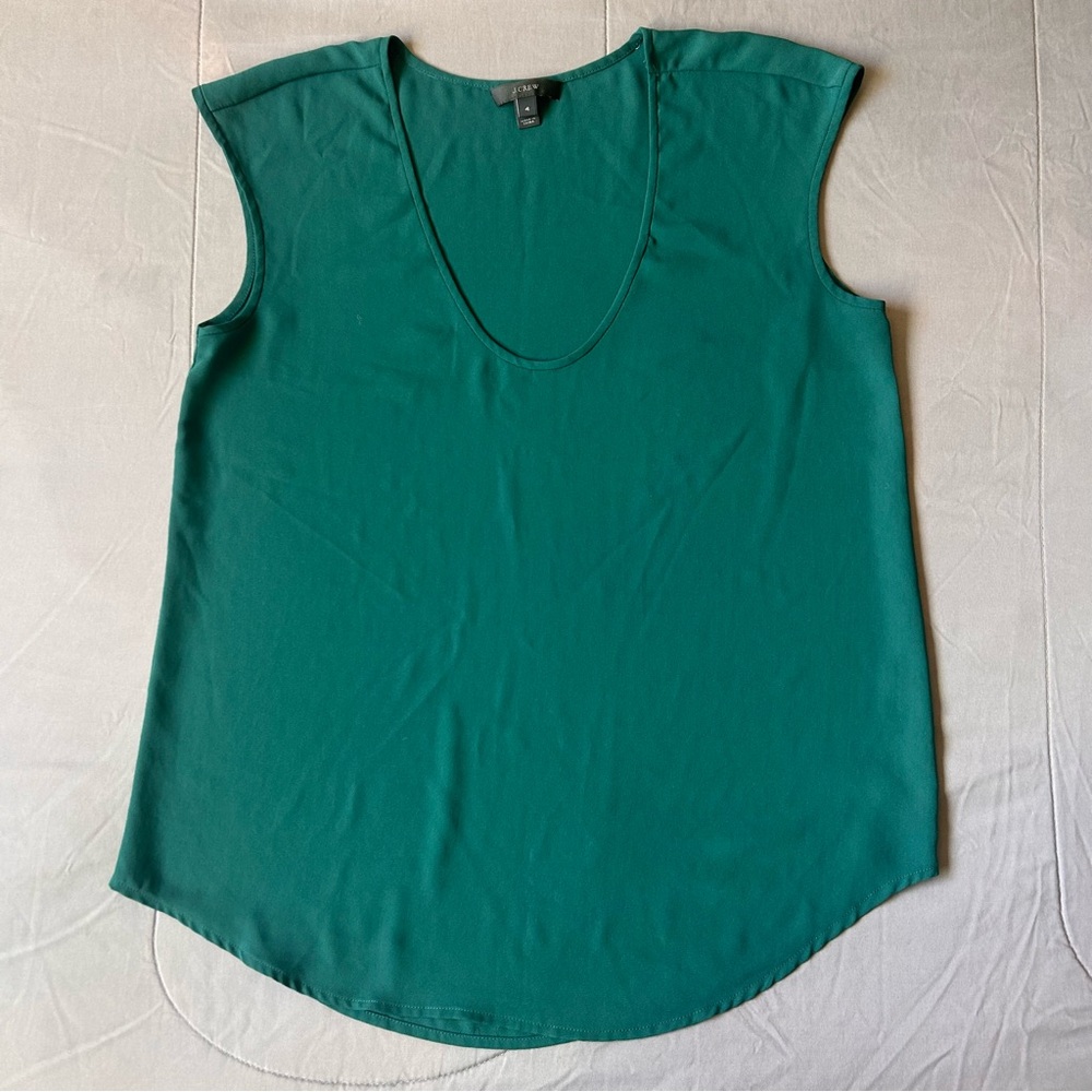 J Crew Top Womens Size 4,‎ Green Color, U Neck Sleeveless, Lightweight